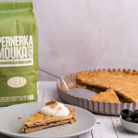 Bretónsky maslový koláč s plnkou zo sušených sliviek